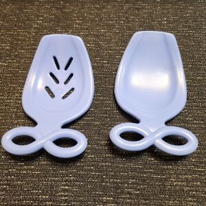 P.J. Maxwell Extra Hands Food Chef Servers Blue Kitchen Utensil Salad Wings